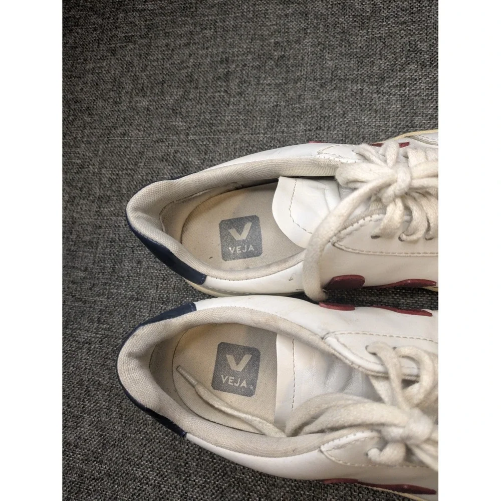 VEJA V-12 Leather Shoes White / Red Marsala Nautico Men's Size 8.5 Sneakers